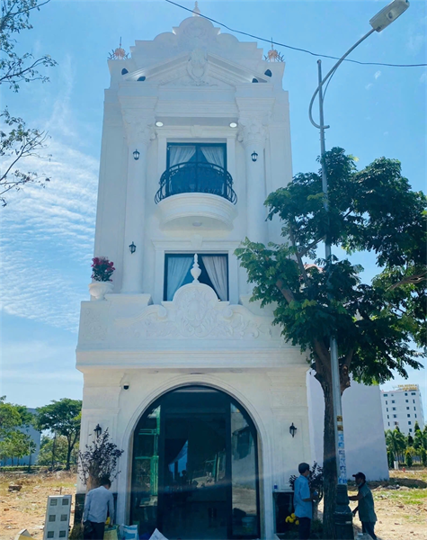Nhà chị Hạnh -  Phố Biển